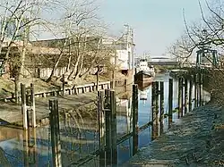 Pinnauhafen der Storawerke in Uetersen