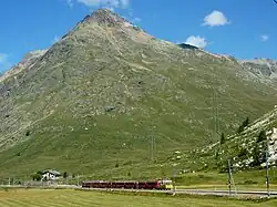 Bernina Express am Piz Albris (3165 m)