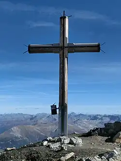 Gipfelkreuz auf dem Piz Mitgel