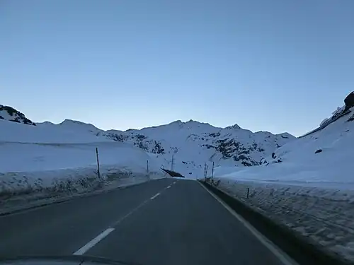 Piz Surparé (Bildmitte) aufgenommen von Capalotta (Julierpassstrasse).