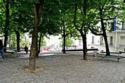 Place Émile Goudeau (Chansonnier des Montmartre)[2]