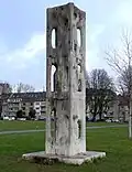 Durchbrochene Säule von Karl Hartung, 1961