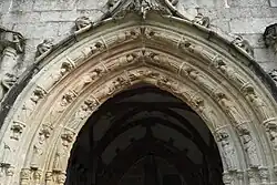 Äußeres Portal der südlichen Vorhalle, Archivolten