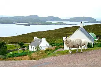 Blick über Polbain nach Südwesten zu den Summer Isles