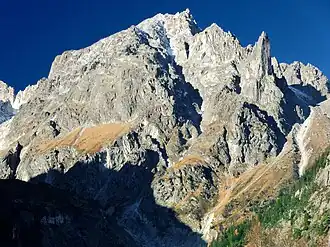 Die Ostseite des Portalets