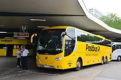 Postbus auf dem ZOB Berlin (2016)