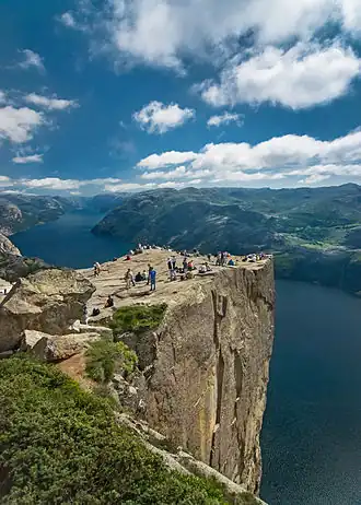 Preikestolen mit Lysefjord