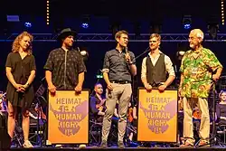 Übergabe der Preise - Bilder von Stefan Strumbel - an Matthias Matzke (Preis) und Max Mutzke (Ehrenpreis)