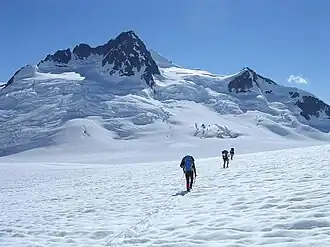 In der Nähe des Princess Mountain auf dem Monarch Icefield