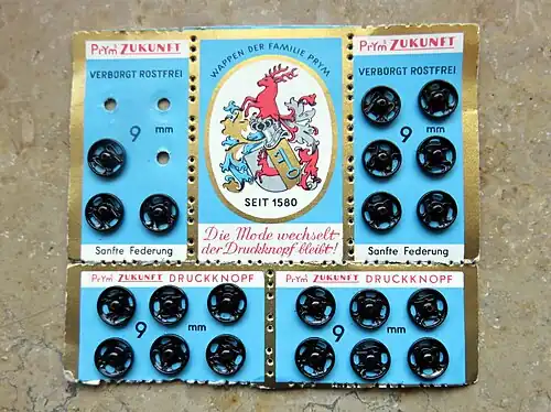 Alte Druckknopf-Abrisskarte „Pryms Zukunft“ (Vorderseite)