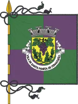 Flagge des Concelhos Santa Marta de Penaguião