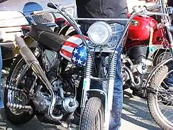 Puch MC 50 auf Captain America getrimmt