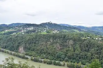 Die Koglerau (im Bild links hinter dem Pöstlingberg)
