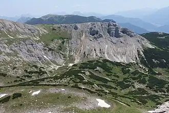 Blick über das Goldbachltal zum Querlstein