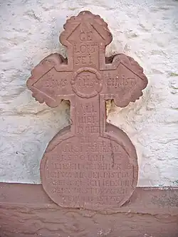 Barockgrabstein am Chor