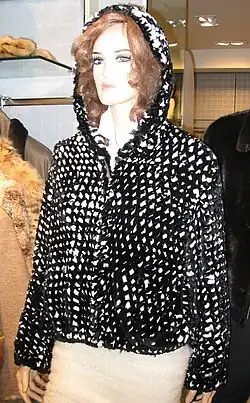 Kaninjacke, geflochten (chinesische Arbeit, 2008)