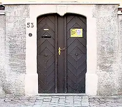 Türstock Mittlere Bergstraße 53, datiert 1799