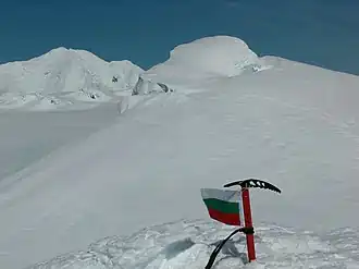 Blick vom Zemen Knoll auf den Radnevo Peak