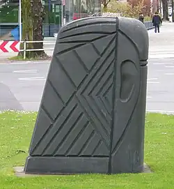 Zwei Köpfe: Großes Berliner Kopfzeichen (1989), Berlin