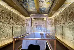 Sarkophag, Astronomische Decke und Wandreliefs in KV1