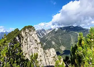 Rauhenstein von Osten