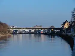 Blick vom Liegeplatz Richtung Nibelungenbrücke