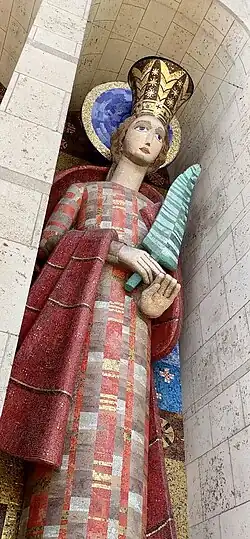 Marienplastik am Portal (2020)