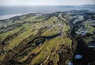 Blick von Westen auf Rehetobel und zum Kaien