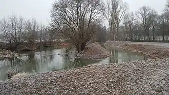 … sowie neu angelegte Flussgabelung