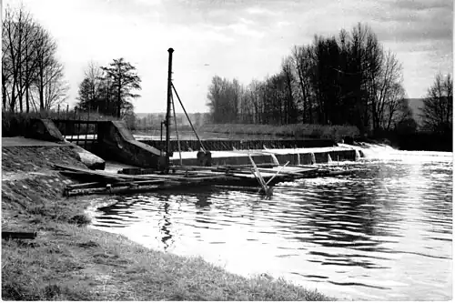 Reparaturen am Mainwehr und der Floßgasse bei Burgkunstadt (um 1970)