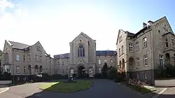 Gebäude der Verwaltung und Geschäftsführung