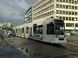 Niederflurwagen „NF6“ (21er Wagennummern) der Rheinbahn, Düsseldorf, einer der ersten Niederflurwagen im Fahrgastbetrieb