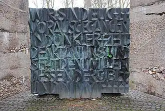 …und die Rückseite der Bronzeplatte