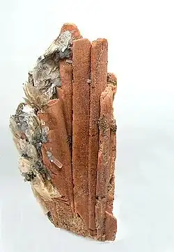 Rhodochrosit nach Serandit