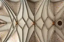 Netzrippengewölbe im Chor