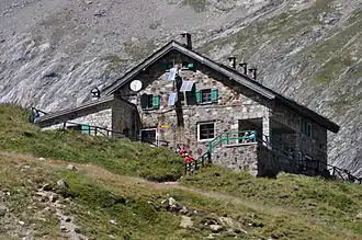 Die Schutzhütte Rifugio Elisabetta Soldini Montanaro.