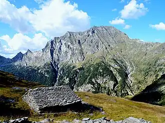 Rifugio «cascina dra piota» Alpe Giümela