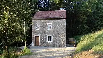 Haus Stein aus Niedermennig