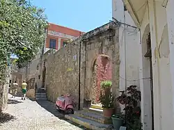 Eingang der Synagoge