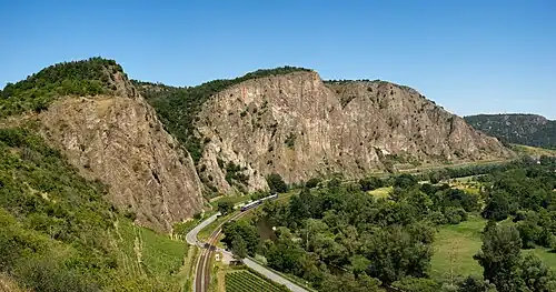 Blick vom Lercherberg auf den Rotenfels