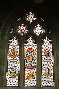 Fenster mit den Wappen der Royal Dragoon Guards