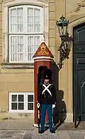 Livgarde am Schloss Amalienborg in Kopenhagen