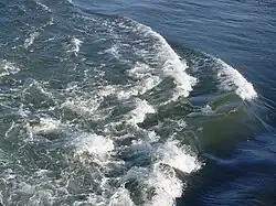 Unterwasserhindernis