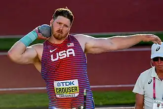 Kugelstoßweltmeister Ryan Crouser bei einem Stoß