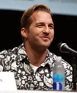 Ryan Hansen spielte Ben Lewis