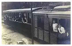 Zug mit Lokomotive He 2/2 Nr. 1 von 1909