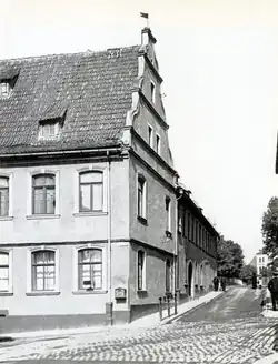 Lebküchnerhaus (1944 zerstört). Blick von der Wolfsgasse in die Neutorstraße