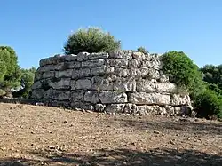 Talayots – eckig und rund