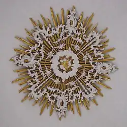 Zentrale Deckenverzierung: Gottessymbol in Strahlensonne, 2007