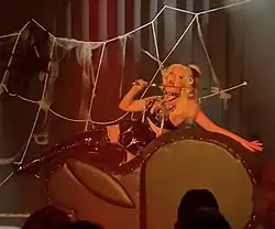 Burlesque Show im Privatclub